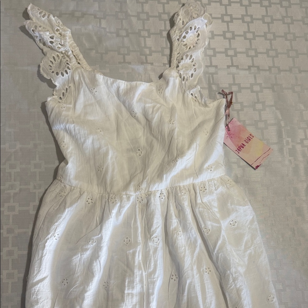 Elegant White Dress